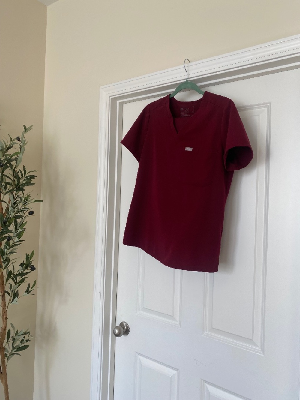 Figs scrubs set